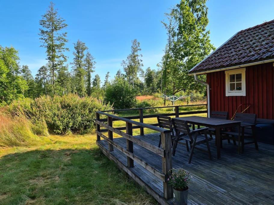 Trevligt Torp I Vacker Natur Mellerud Exterior foto