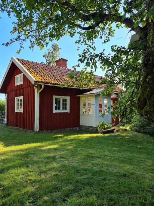 Trevligt Torp I Vacker Natur Mellerud Exterior foto